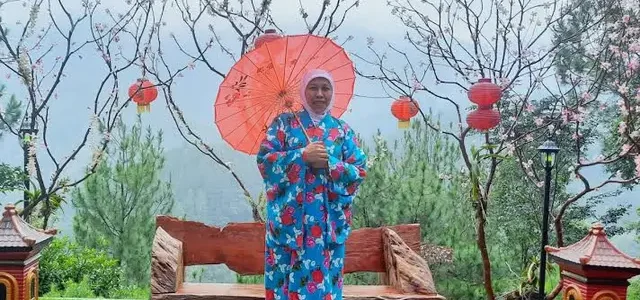 Khofifah Wants Tourists to Stay Longer in East Java